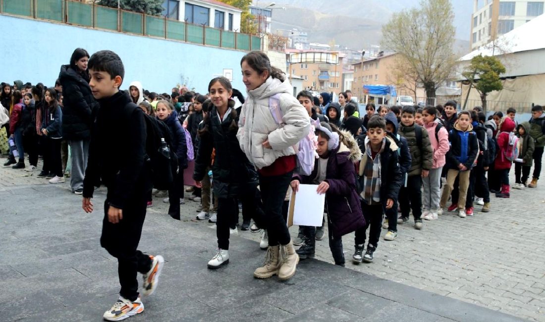 2024-2025 Eğitim Öğretim Yılı Ara Tatilinin Sona Ermesi 2024-2025 eğitim öğretim yılı ara tatilinin sona ermesiyle birlikte öğrenciler