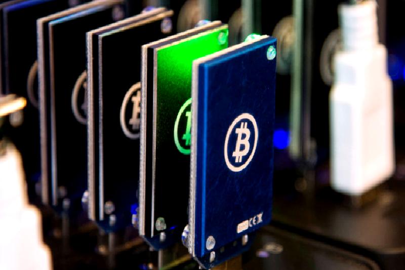 25 Kasım'da piyasalardaki son gelişmeleri keşfedin! Bitcoin ve Ethereum Spot