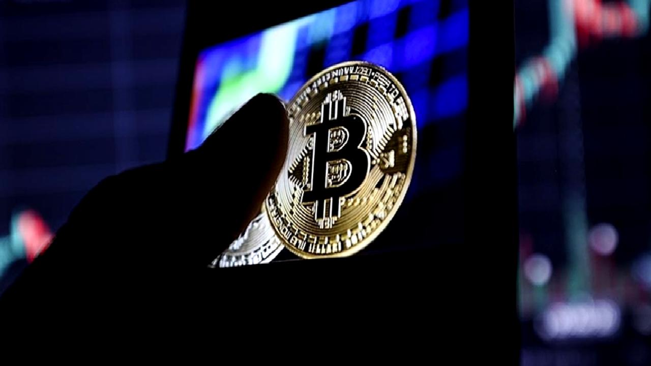 ABD seçimlerinin kripto para piyasasına etkilerini keşfedin. Seçim sonuçlarının yatırım