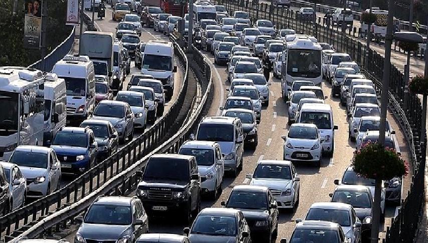 Adana 4. Tüketici Mahkemesi, trafik sigortası düzenlemelerini iptal ederek Anayasa