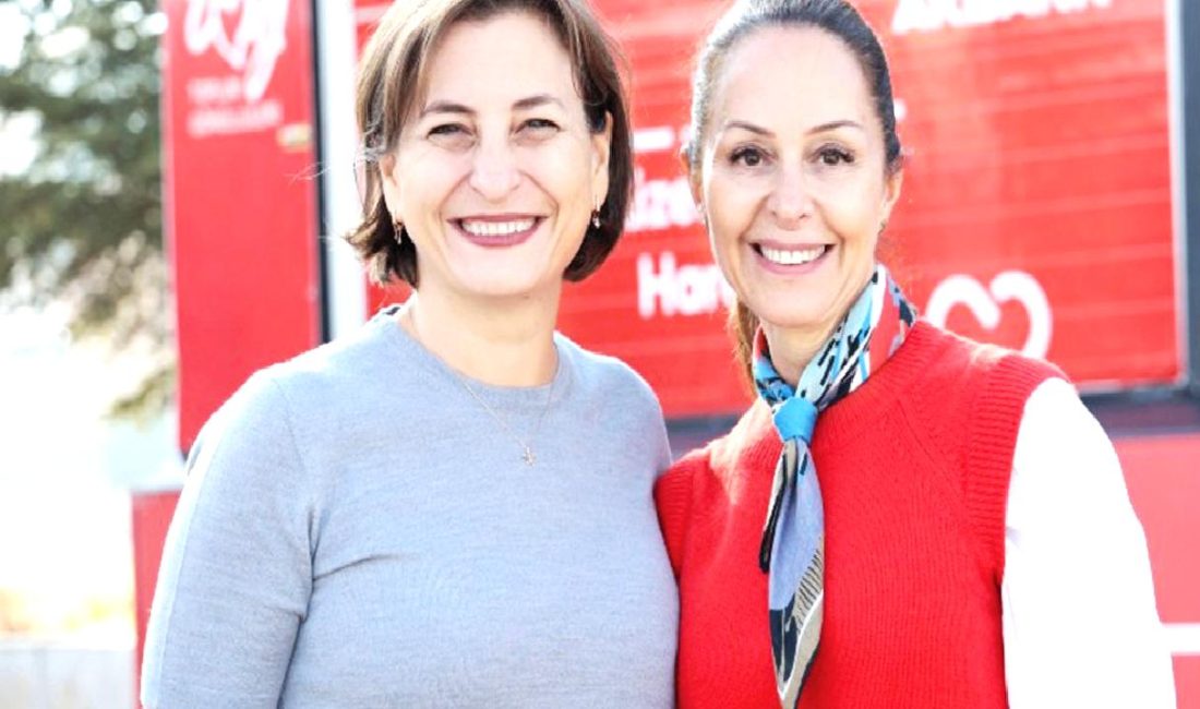 Akbank Güzel Yarınlar Hareketi ile Depremzede Gençlere Destek Akbank, Güzel Yarınlar Hareketi ile depremzede gençlere umut oluyor. Eğitim,