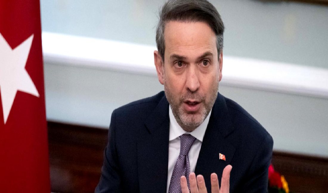 Alparslan Bayraktar’ın Londra’daki Enerji Görüşmeleri ve Yatırım Hedefleri Alparslan Bayraktar'ın Londra'daki enerji görüşmeleri, Türkiye'nin uluslararası enerji stratejisini güçlendirmeyi