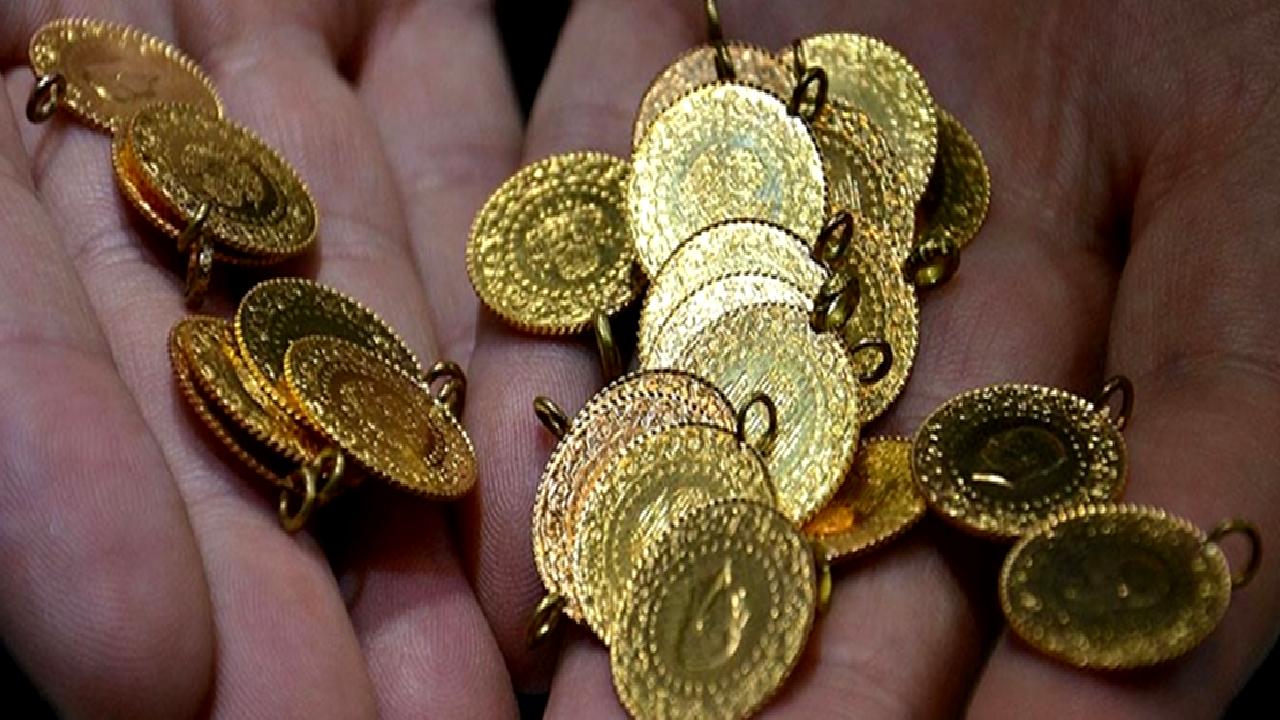 Altın piyasasında yaşanan düşüş, yatırımcılar için önemli fırsatlar sunuyor. Güncel