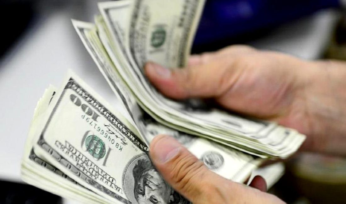 Altın ve döviz kurlarındaki güncel değişimleri keşfedin! Piyasalardaki dalgalanmaların arkasındaki