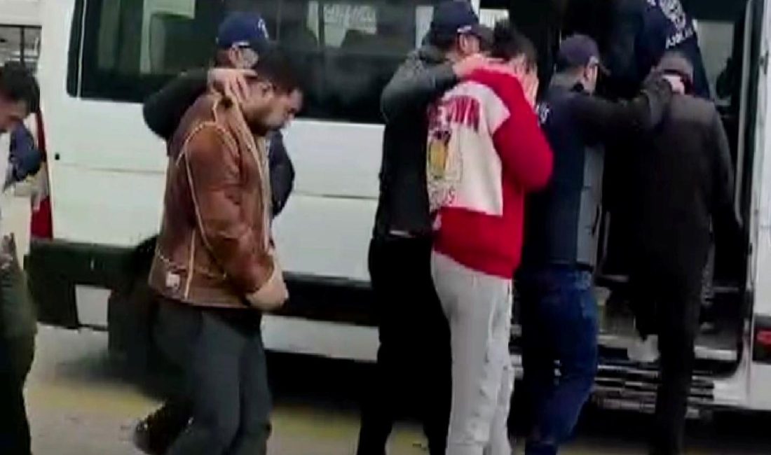 Ankara'da sosyal medya üzerinden dolandırıcılık yapan çeteye düzenlenen operasyon detaylarıyla