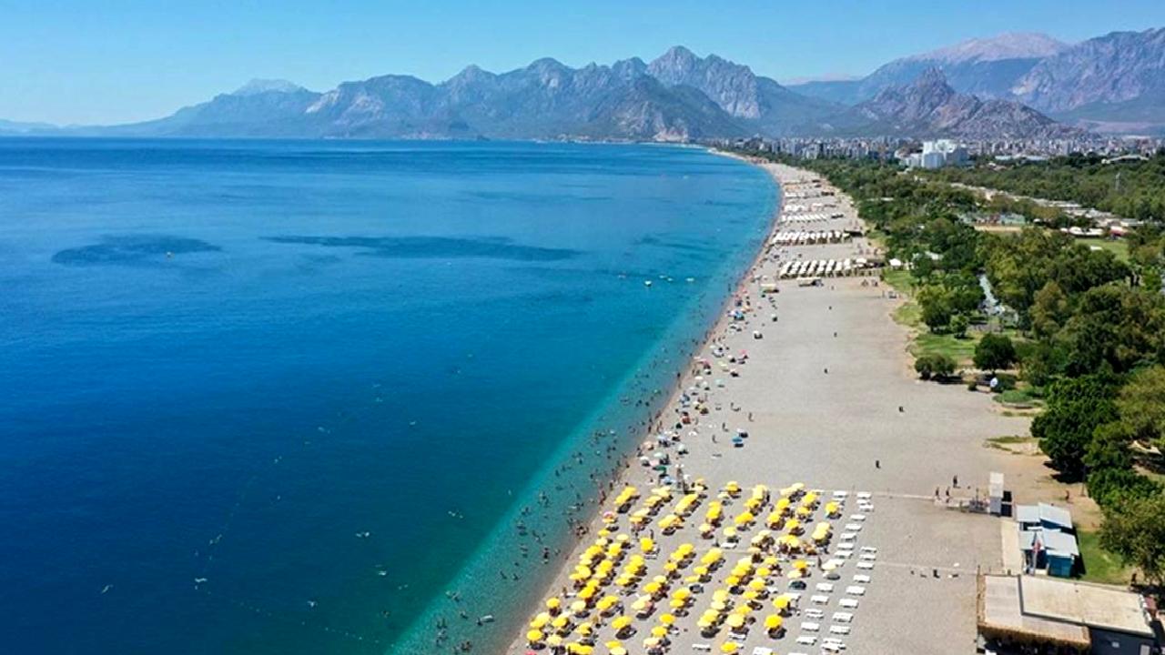 Antalya'da turizmdeki yeni veriler ve başarılar, bölgenin gelişimini ve gelecekteki