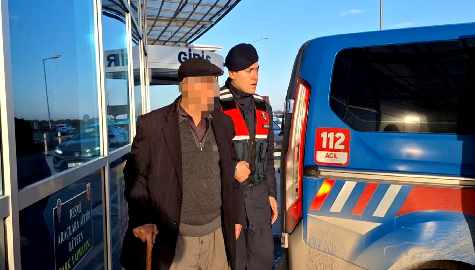 Bafra'da hayvanlara eziyet eden bir şahıs tutuklandı. Olay, yerel halkın