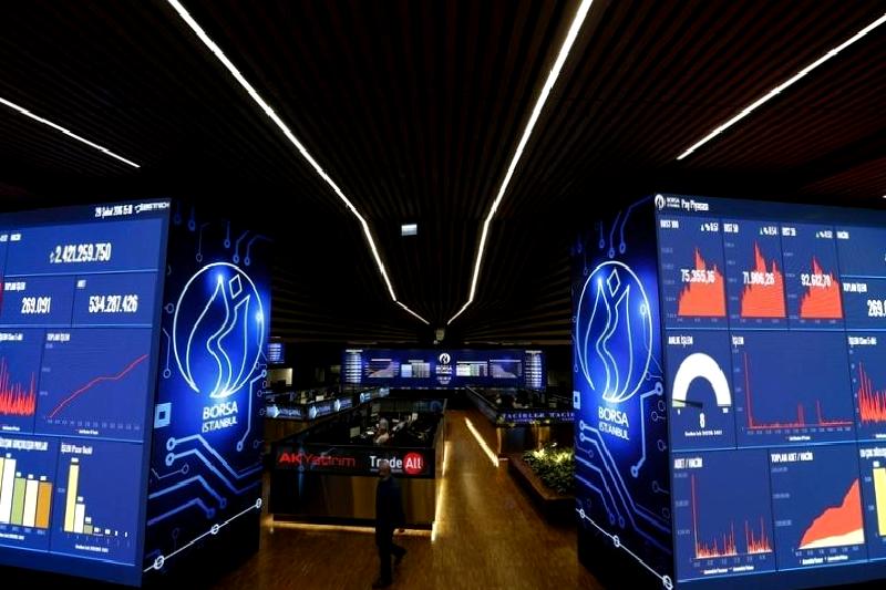 BIST 100 endeksi, yeni haftaya pozitif bir başlangıç yaparak yatırımcılara