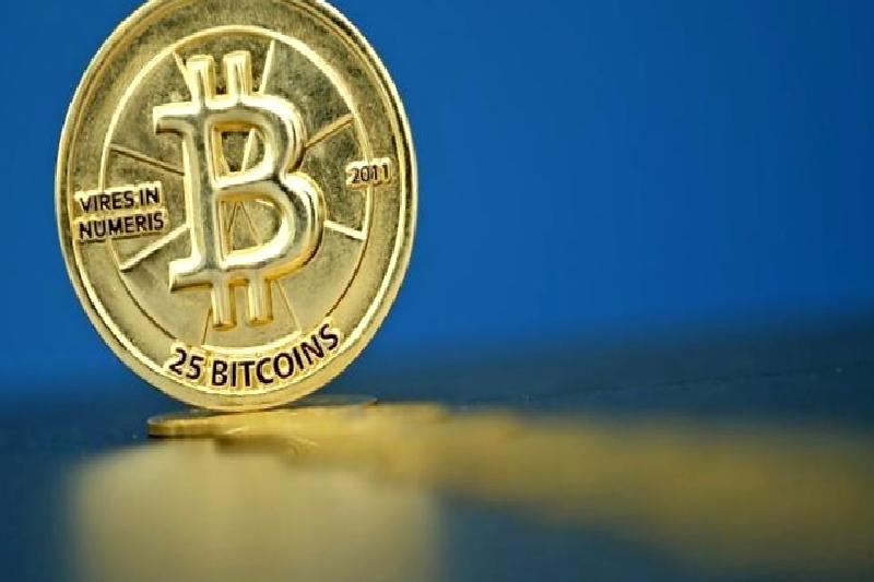 Bitcoin düşüşü ve piyasa analizleri hakkında derinlemesine bilgi alın. Kripto