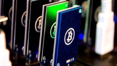 Bitcoin fiyatlarındaki son gelişmeler ve Donald Trump'ın etkisi üzerine bir