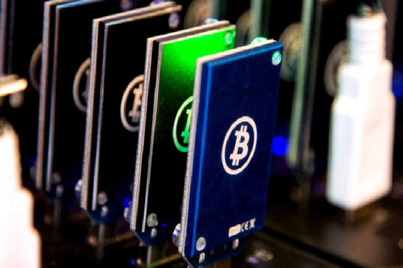 Bitcoin Fiyatında Trump Etkisi: 100.000 Dolar Hedefi Bitcoin fiyatlarındaki son gelişmeler ve Donald Trump'ın etkisi üzerine bir