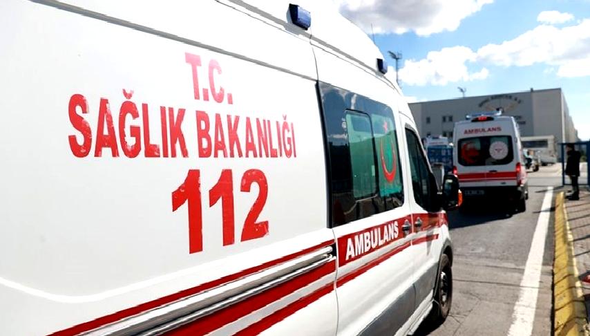Bursa’da Trafik Kazası: Otomobil Aydınlatma Direğine Çarptı Bursa'da meydana gelen trafik kazasında bir otomobil, aydınlatma direğine çarparak