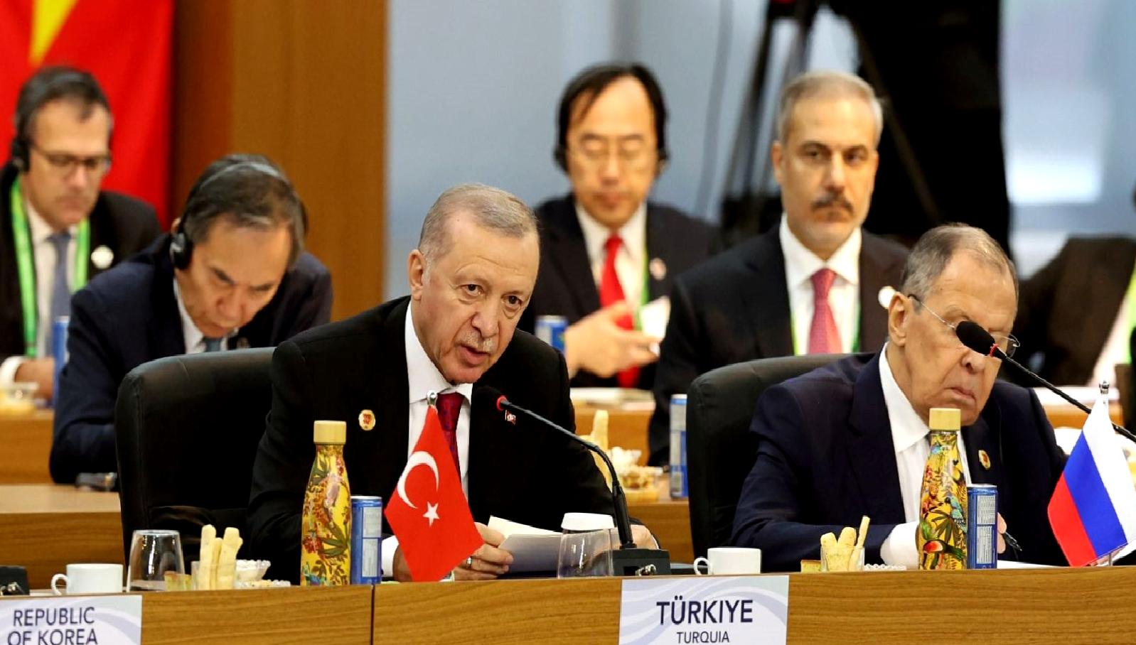 Cumhurbaşkanı Erdoğan, G20 Zirvesi'nde Gazze'deki insani krizi ele alarak uluslararası