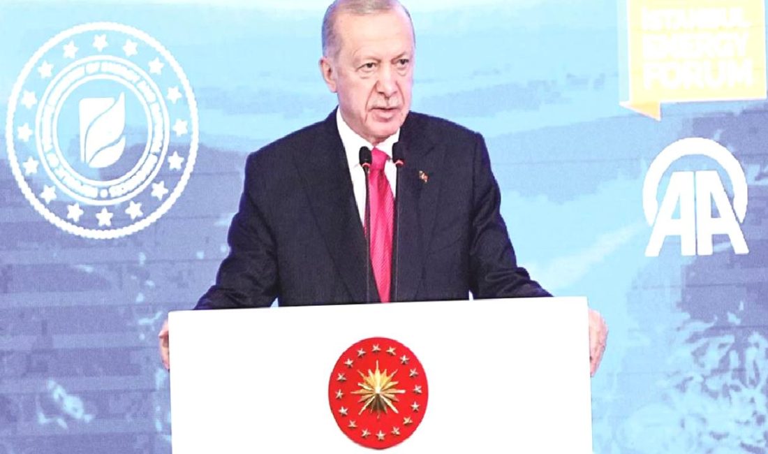Cumhurbaşkanı Erdoğan İstanbul Enerji Forumu’nda Enerji Dönüşümüne Dikkat Çekti Cumhurbaşkanı Erdoğan, İstanbul Enerji Forumu'nda enerji dönüşümüne dair önemli değerlendirmelerde