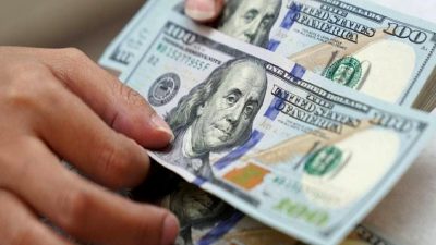 Döviz kurları ve altın fiyatlarındaki güncel dalgalanmaları keşfedin. Piyasalardaki değişimleri,