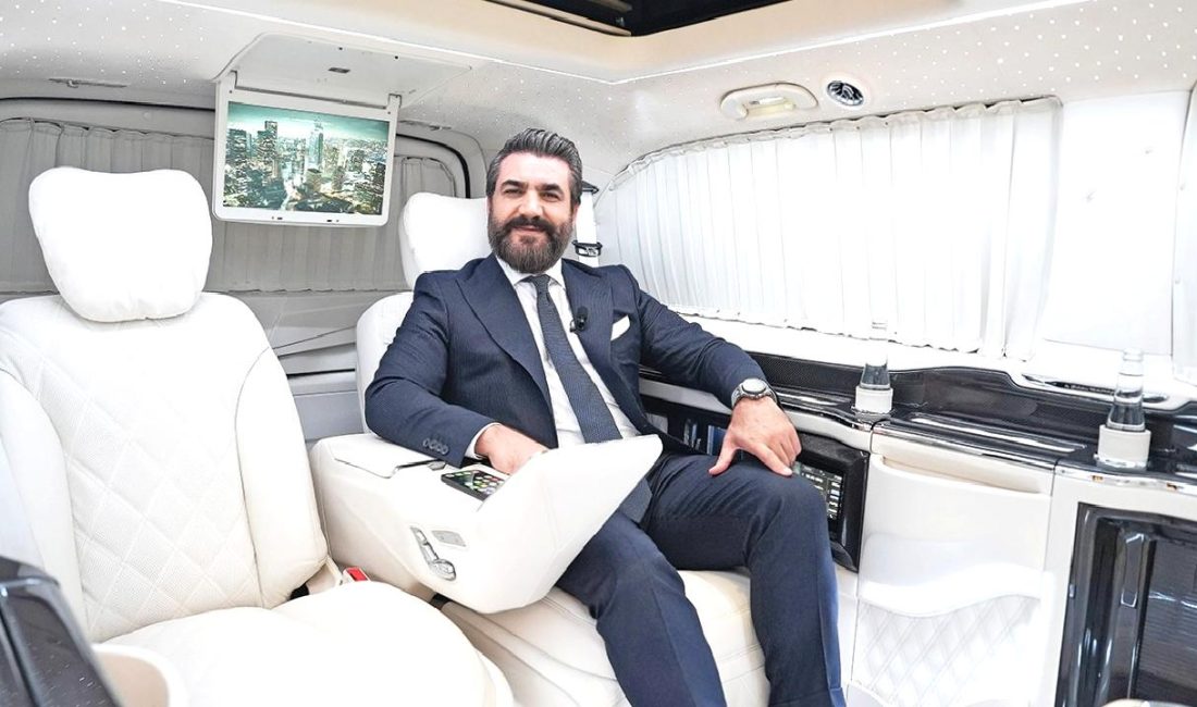 Dtec ve Dizaynvip İşbirliği ile Yapay Zeka Destekli Alışveriş Deneyimi Dtec ve Dizaynvip'in işbirliğiyle sunulan yapay zeka destekli alışveriş deneyimi,