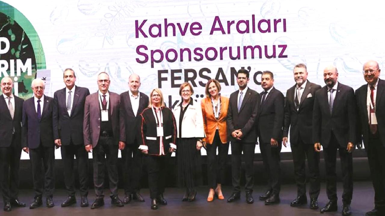 ESİAD Yatırım Zirvesi'nde ekonomi yönetimi ve enflasyonla mücadele konuları ele