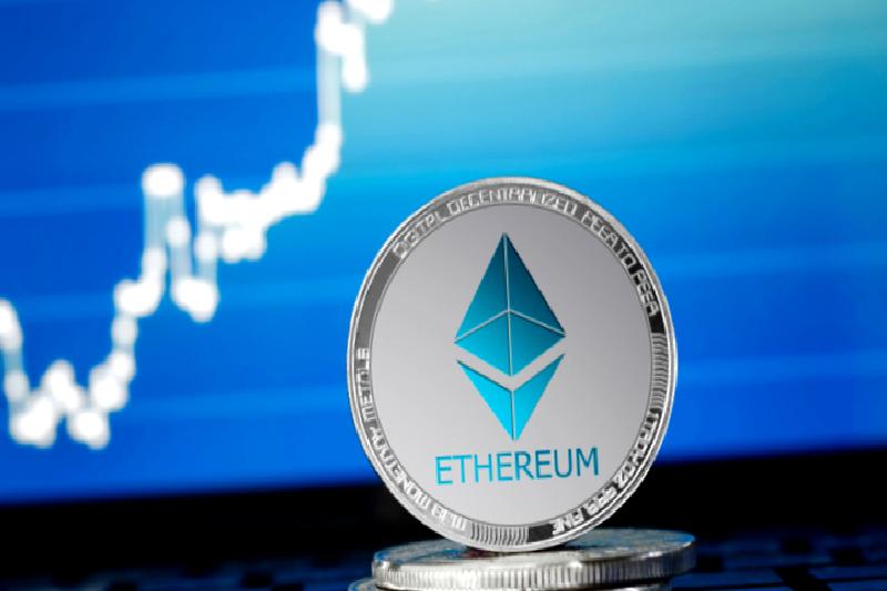 Ethereum ve Bitcoin arasındaki değişen dinamikleri keşfedin. Kripto para piyasasındaki