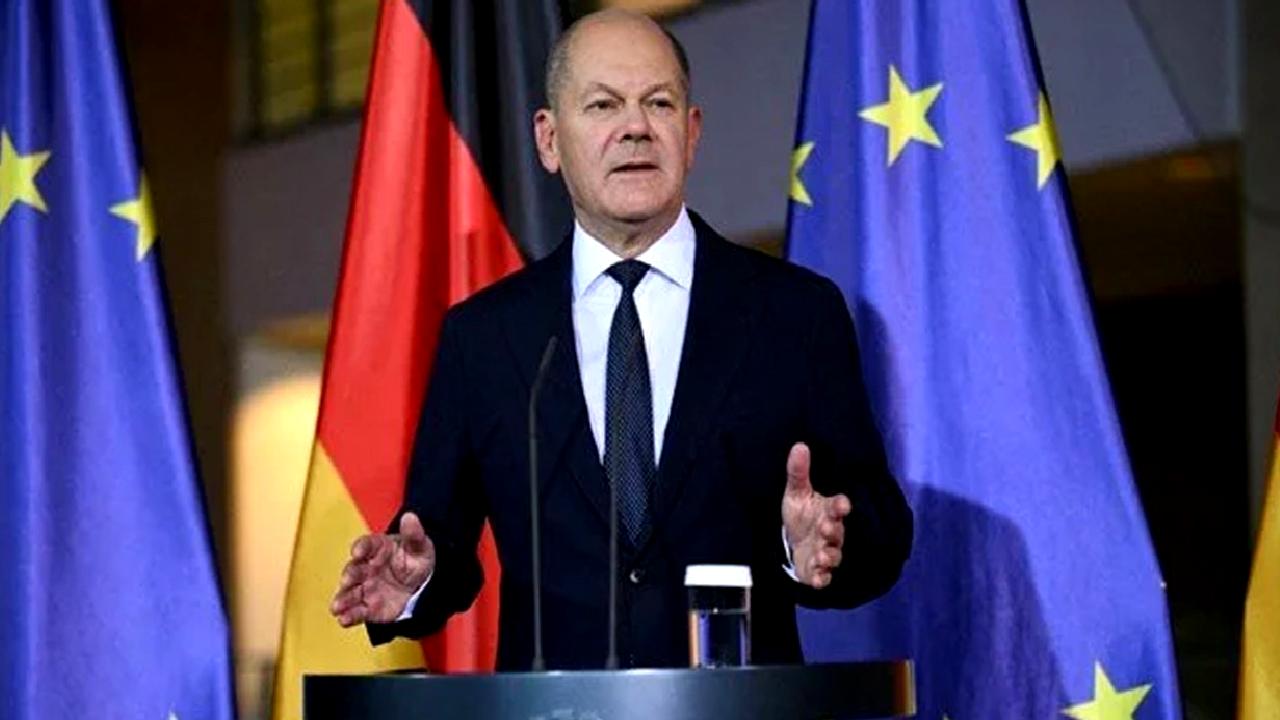 FDP'nin hükümetten çekilme kararı, Almanya'daki siyasi dengeleri altüst etti. Bu