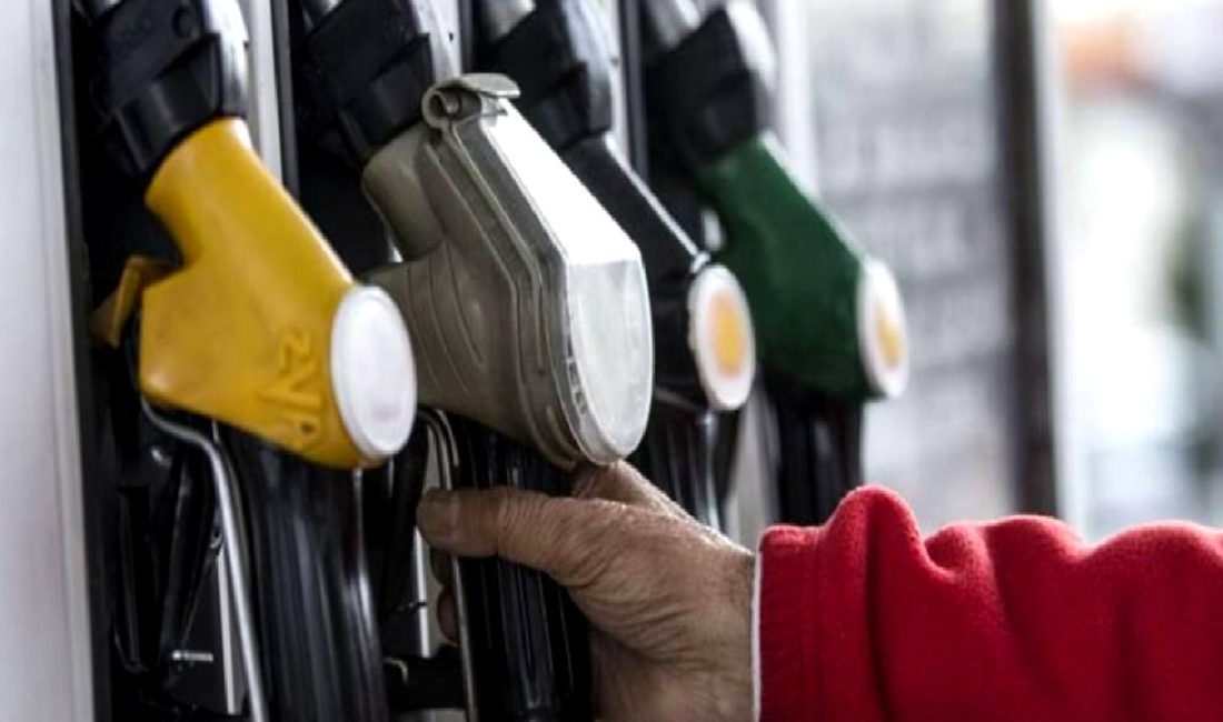 Güncel Akaryakıt Fiyatları ve Piyasa Değişiklikleri Güncel akaryakıt fiyatları ve piyasa değişiklikleri hakkında en son bilgileri