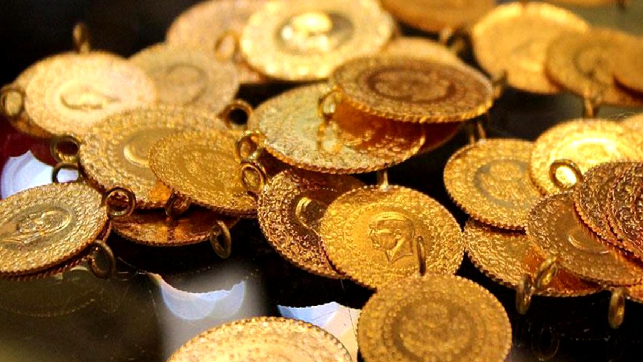 Güncel altın fiyatlarını öğrenin ve yatırım stratejilerinizi geliştirin. Altın piyasasındaki