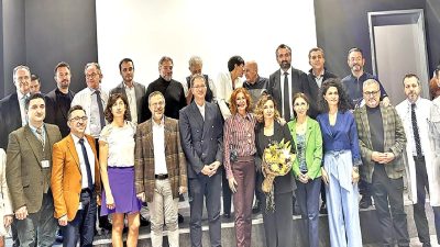 Hayati Arıgan'ın yazdığı bu kapsamlı sağlık rehberi, 50 yaş üstü