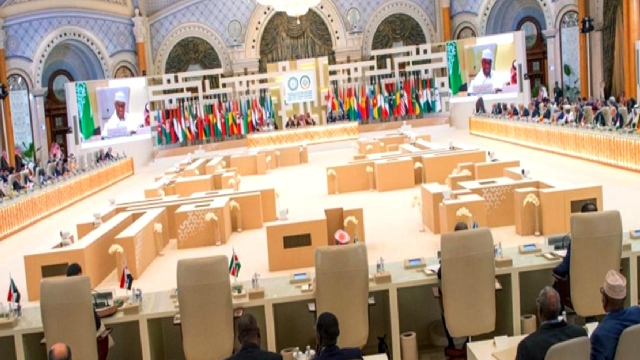 İİT-Arap Birliği Olağanüstü Ortak Zirvesi sonrası yayımlanan ortak bildiri, bölgesel