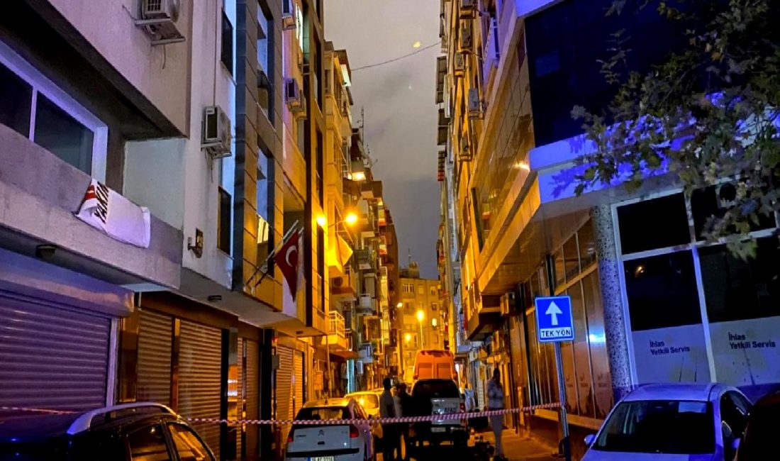 İzmir’de İlaçlama Sonrası Bebeğin Ölümü İzmir'de ilaçlama sonrası meydana gelen bebeğin ölümü, aileleri derinden üzüntüye