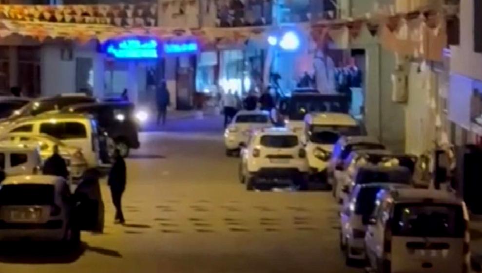 İzmir'de meydana gelen silahlı saldırıda polisler hedef alındı. Olayın detayları,