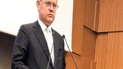 İZTO Kasım Ayı Olağan Meclis Toplantısı'nda ekonomik gelişmeler değerlendirilecek. Bu