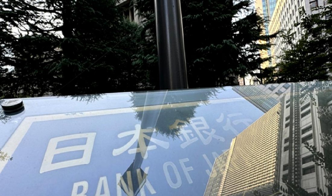 Japonya Ekonomisinde Enflasyon ve Piyasa Gelişmeleri Japonya ekonomisinde enflasyonun yükselişi ve piyasa gelişmeleri üzerine kapsamlı bir