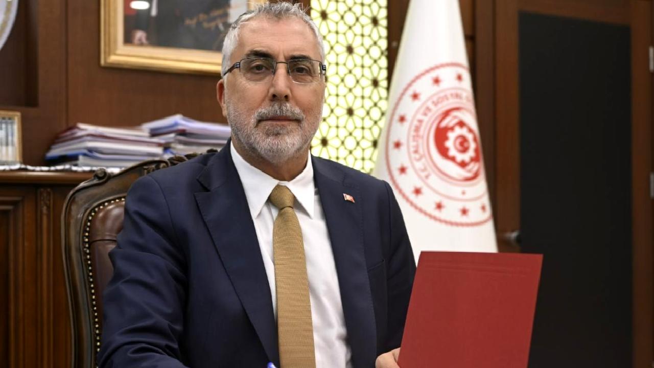 Kamu Personeli Danışma Kurulu toplantısında Bakan Işıkhan önemli açıklamalarda bulundu.