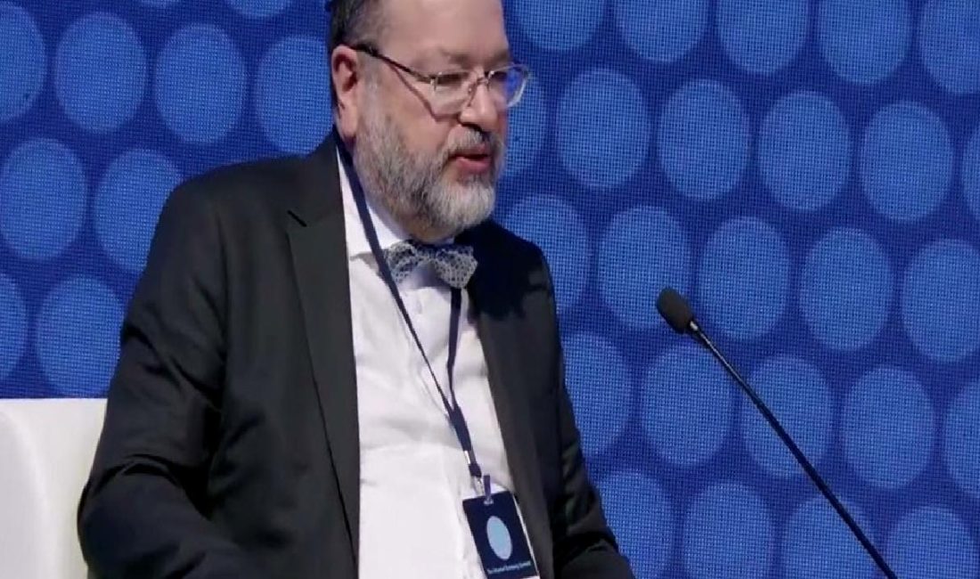 Koluman’ın Yenilikçi Soğutucu Gıda Saklama Sistemleri ve Taşımacılık Çözümleri Koluman'ın yenilikçi soğutucu gıda saklama sistemleri, taze gıda taşımacılığında devrim