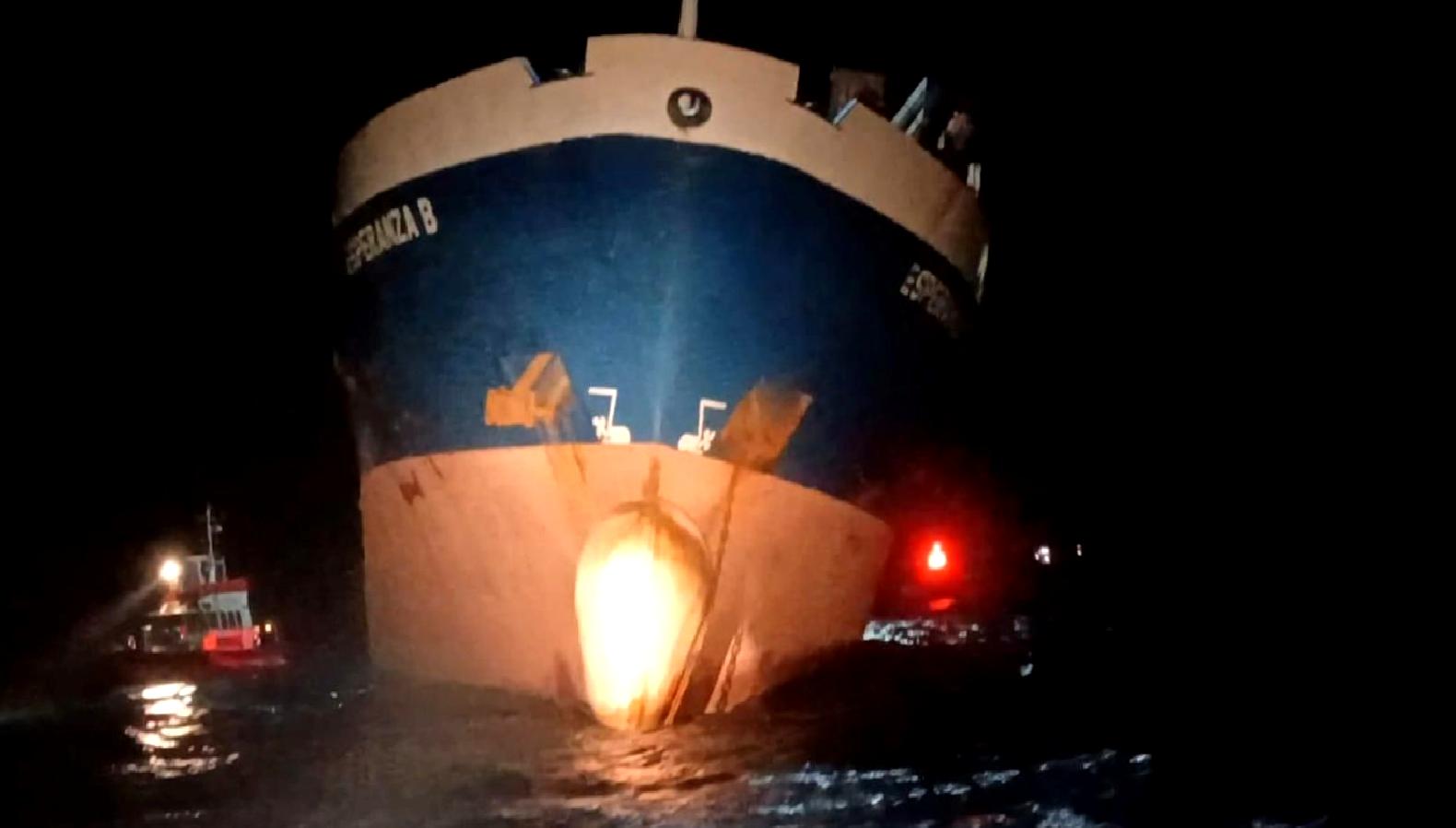 Mersin'deki ESPERANZA B gemisinin tahliyesi ile ilgili güncel bilgiler, sürecin