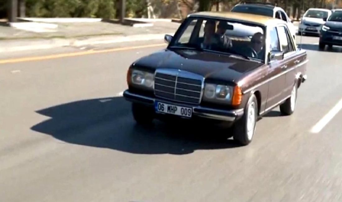 MHP Genel Başkanı Devlet Bahçeli'nin klasik otomobillere olan tutkusu ve