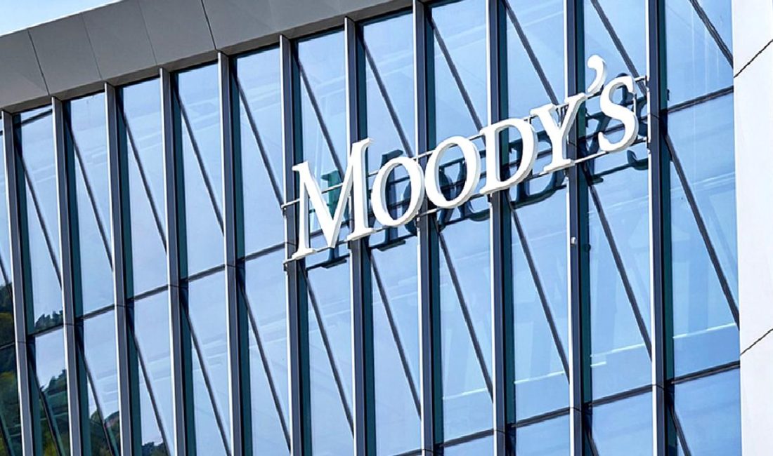 Moody's, Suudi Arabistan'ın kredi notunu yükseltti. Bu karar, ülkenin ekonomik