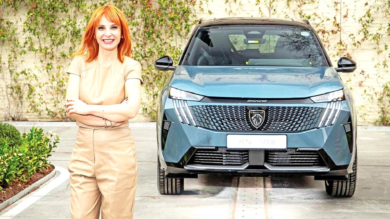 Peugeot 5008 modeli yenilendi ve Türkiye'de satışa sunuldu. Yeni tasarımı,