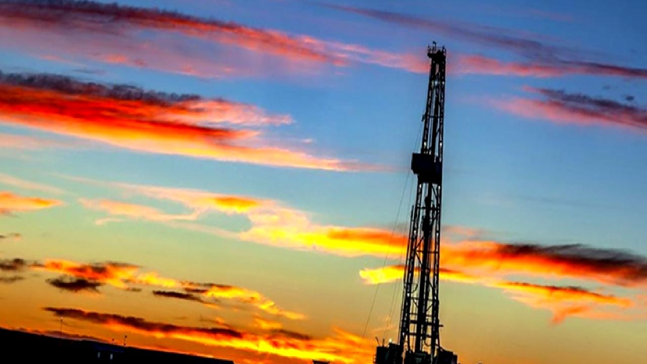 Putin ve Selman, petrol piyasalarındaki güncel gelişmeleri değerlendirmek üzere bir