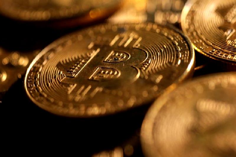 Robert Kiyosaki’nin Bitcoin ve Altın Üzerine Düşünceleri Robert Kiyosaki'nin Bitcoin ve altın üzerindeki görüşlerini keşfedin. Yatırım stratejileri,