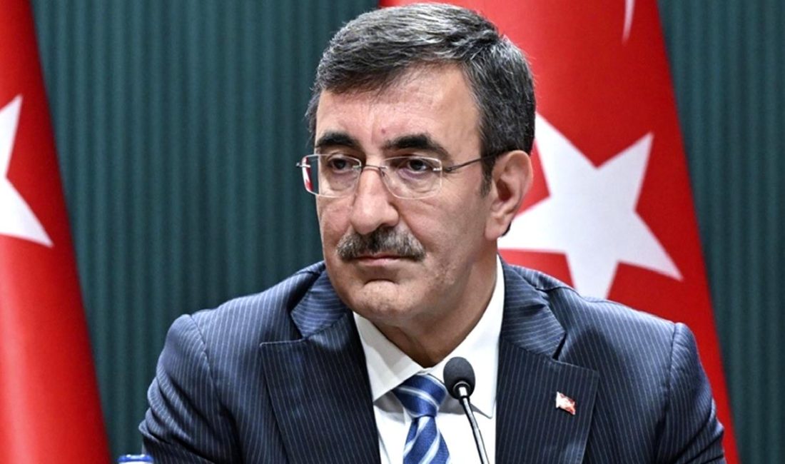 Romanya Milli Günü Resepsiyonu'nda Türkiye-Romanya ilişkileri güçleniyor. İki ülke arasındaki