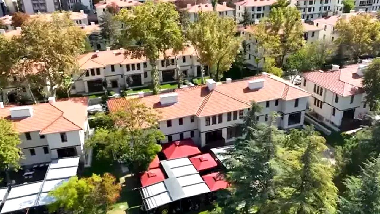 Saraçoğlu Mahallesi'nde yapılan restorasyon çalışmaları tamamlandı. Tarihi dokusu korunarak yenilenen