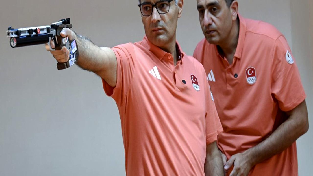 Seiko ve Yusuf Dikeç'in göz sağlığı, zaman yönetimi ve başarıya