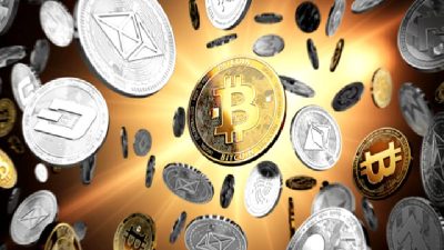 Solana'nın DApp'leri, artan kullanıcı ilgisiyle rekor ücretlerle büyümeye devam ediyor.