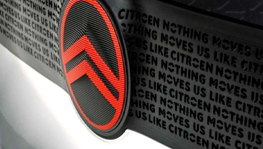 Stellantis Türkiye, araç sahiplerini hava yastığı değişimi konusunda uyarıyor. Güvenliğiniz