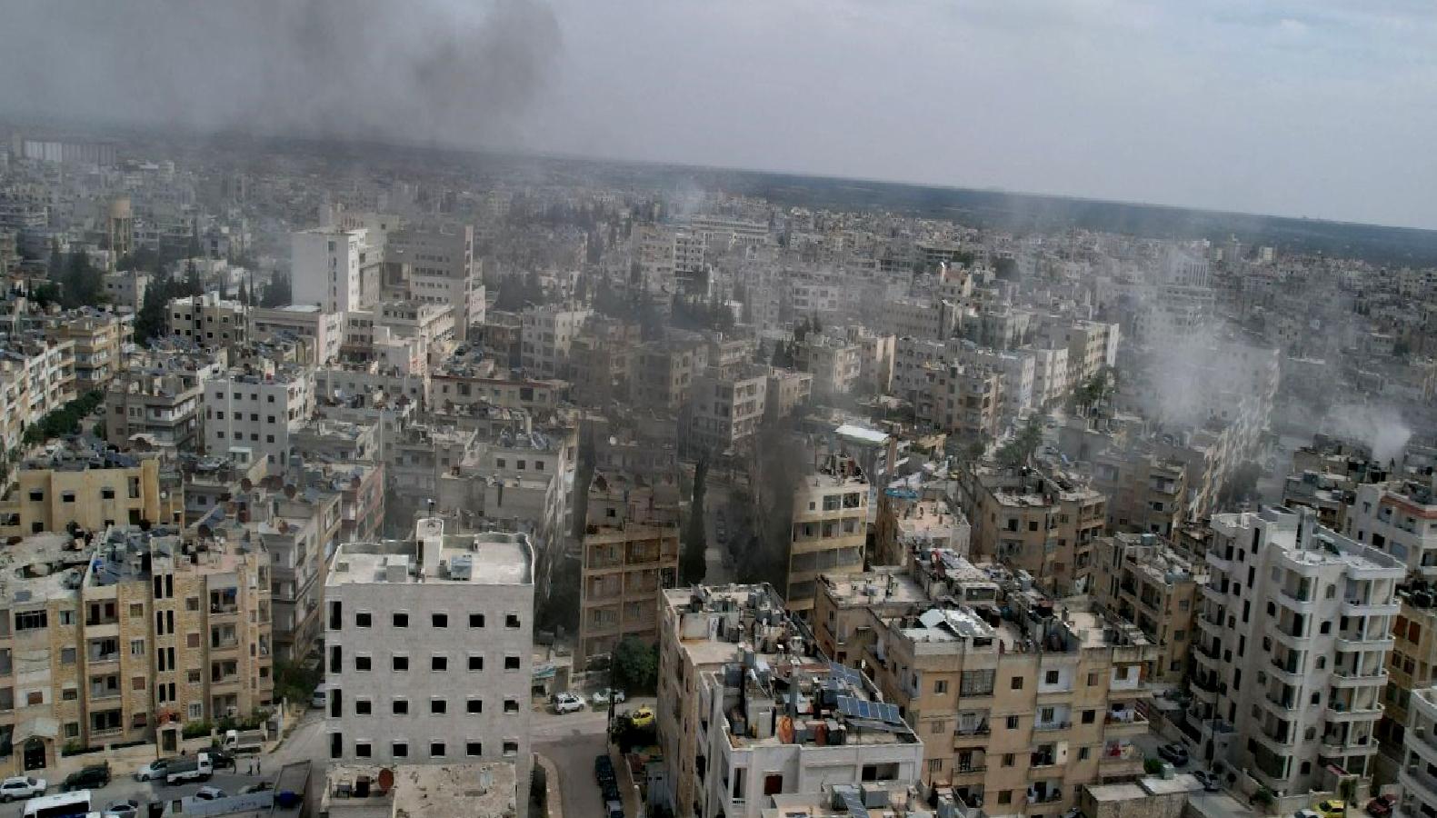 Suriye'de İsrail hava saldırısı iddiaları, bölgedeki gerilimi artırırken, uluslararası tepkileri