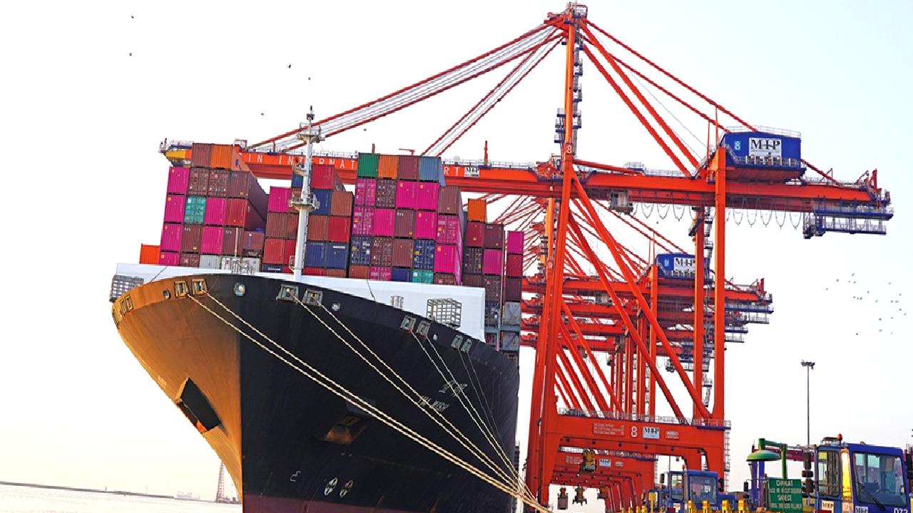 Tarımda Hollanda modeli ile Mersin'in potansiyelini keşfedin. Sürdürülebilirlik, verimlilik ve