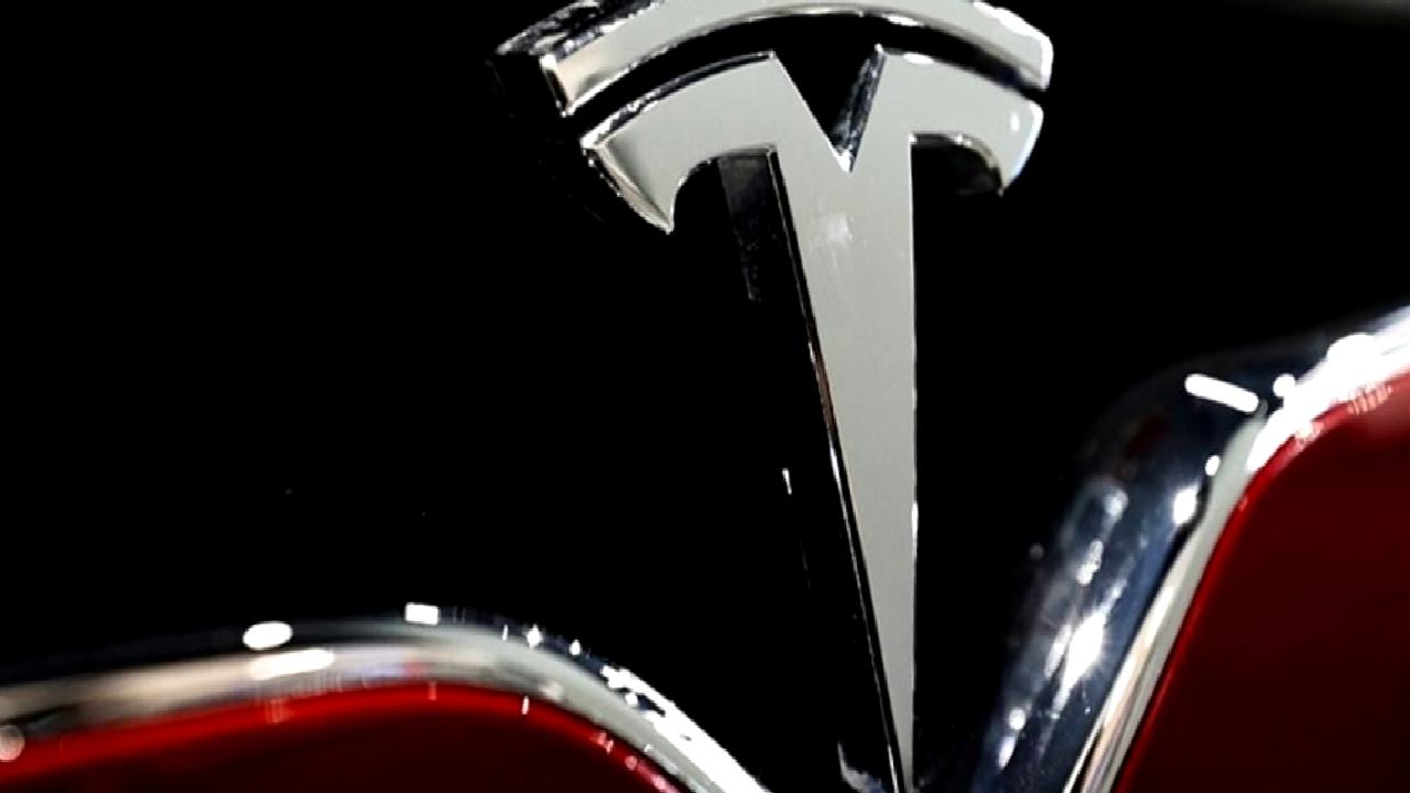 Tesla Fanatizmi: Türkiye'deki etkileri ve dikkat çeken dinamikleriyle otomotiv dünyasında