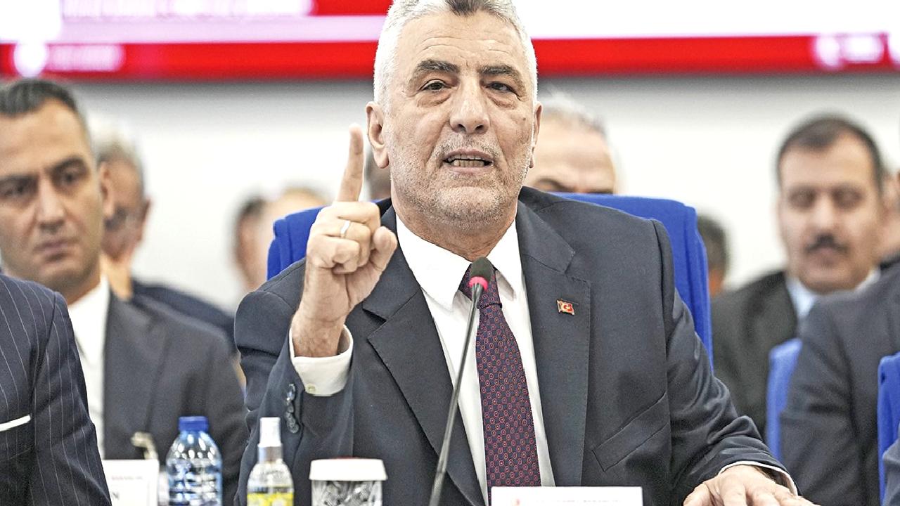 Ticaret Bakanı Bolat, yaptığı açıklamada Türkiye'nin İsrail ile olan ticaretinin