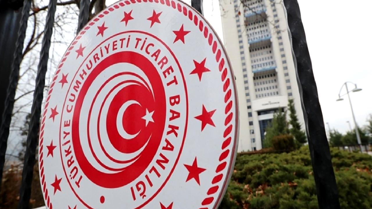 Ticaret Bakanlığı, e-ihracat süreçlerini kolaylaştırmak amacıyla kapsamlı bir rehber yayınladı.