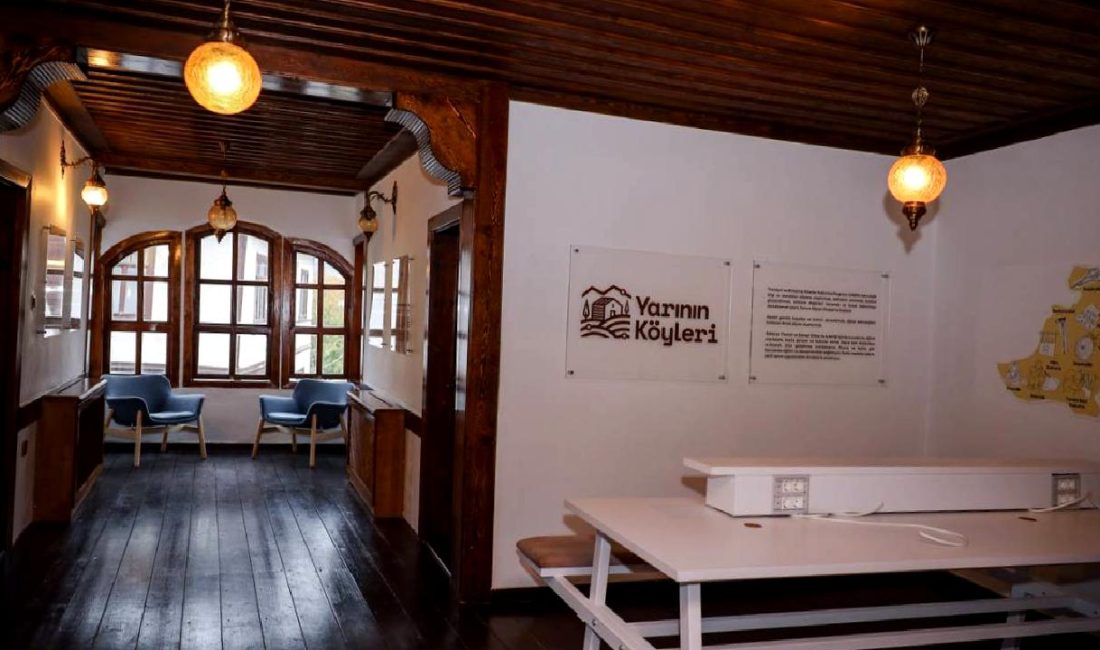 Trendyol'un 'Yarının Köyleri' projesi, Sakarya'da dijital merkezi açarak kırsal kalkınmaya